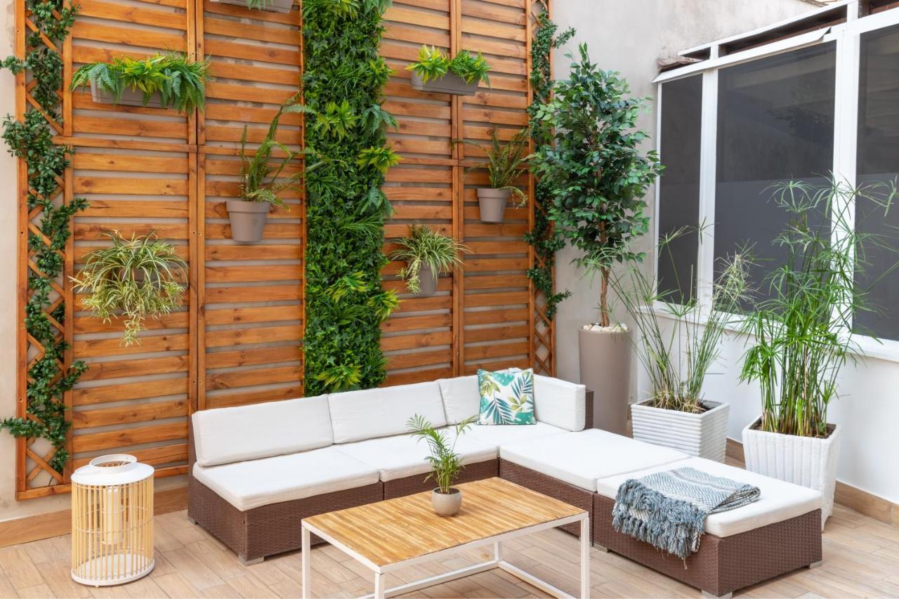 G&g Garden - Con Ampio Terrazzo Esterno By Followgreenhouserome Appartement
