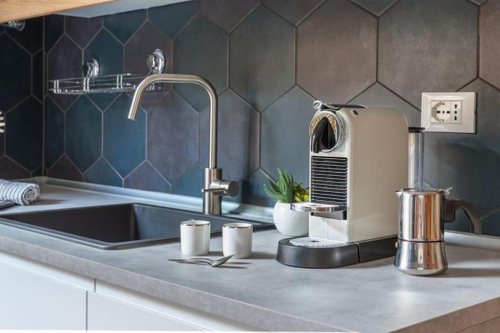 G&g Garden - Con Ampio Terrazzo Esterno By Followgreenhouserome Appartement