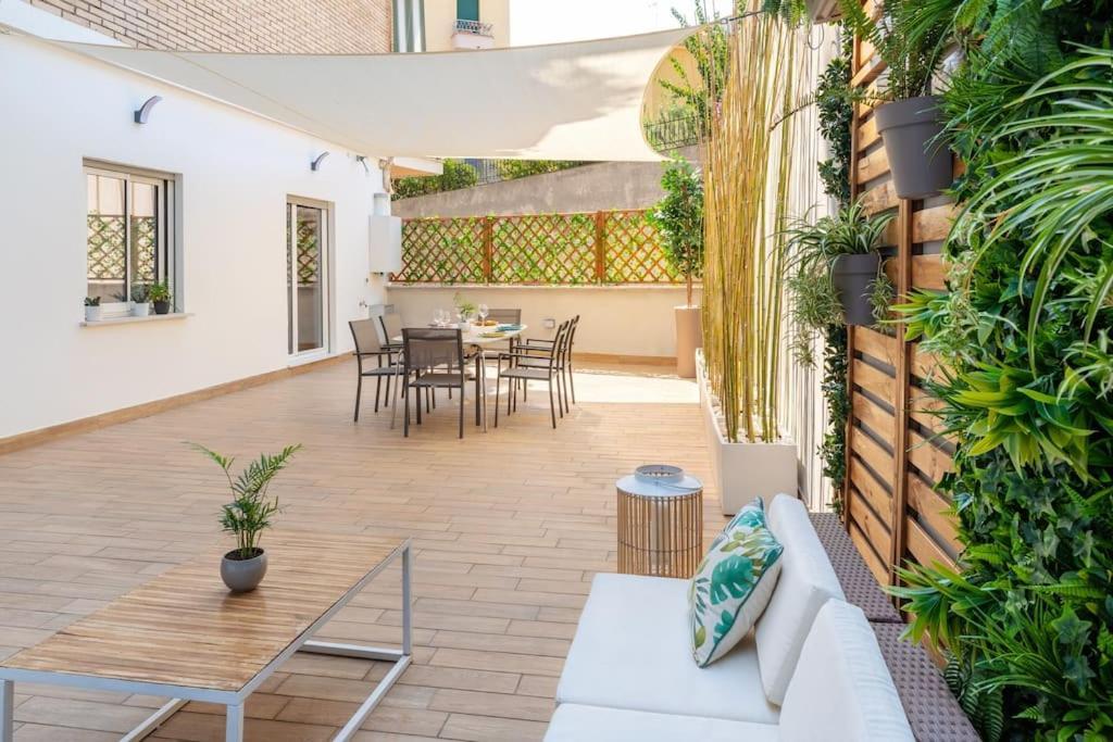 Appartement G&g Garden - Con Ampio Terrazzo Esterno By Followgreenhouserome Rome